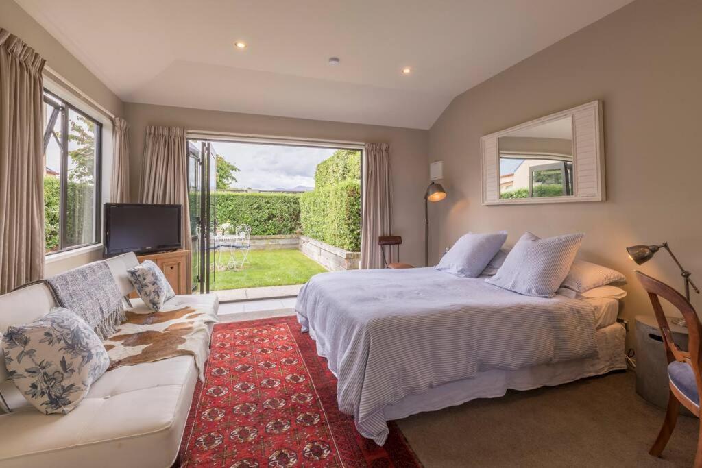Private, Tasteful Studio Apartment วานากา ภายนอก รูปภาพ